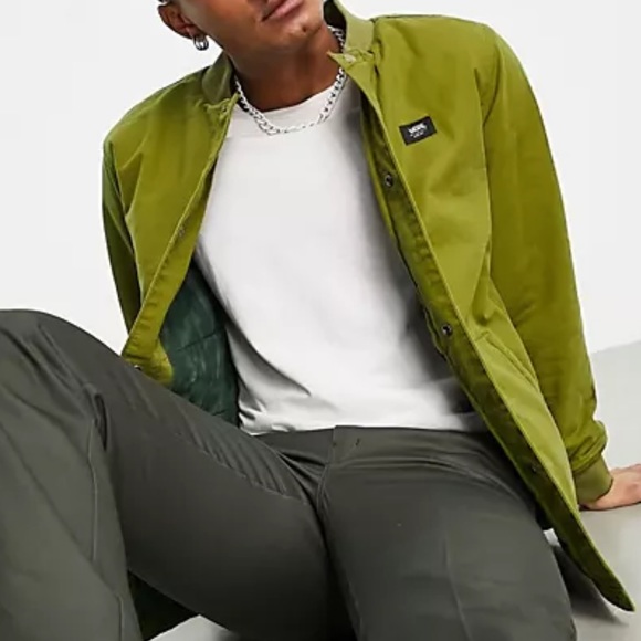 Retro Vans Vintage Inspired Bomber Jacket in Khaki - Picture 4 of 9